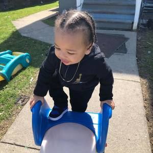 Meet your Posher, Manny